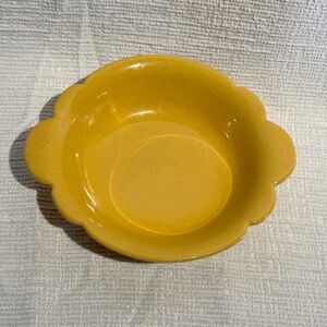 Vintage Frankoma Yellow Glazed Flower-Edge Serving Bowl